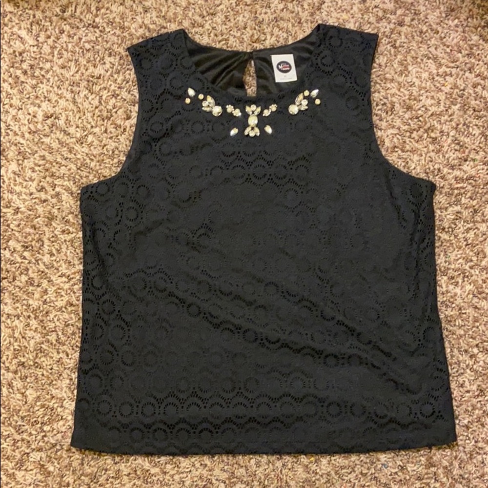 Sleeveless top